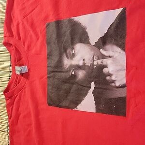 Roberta Flack Graphic Gildan Tee